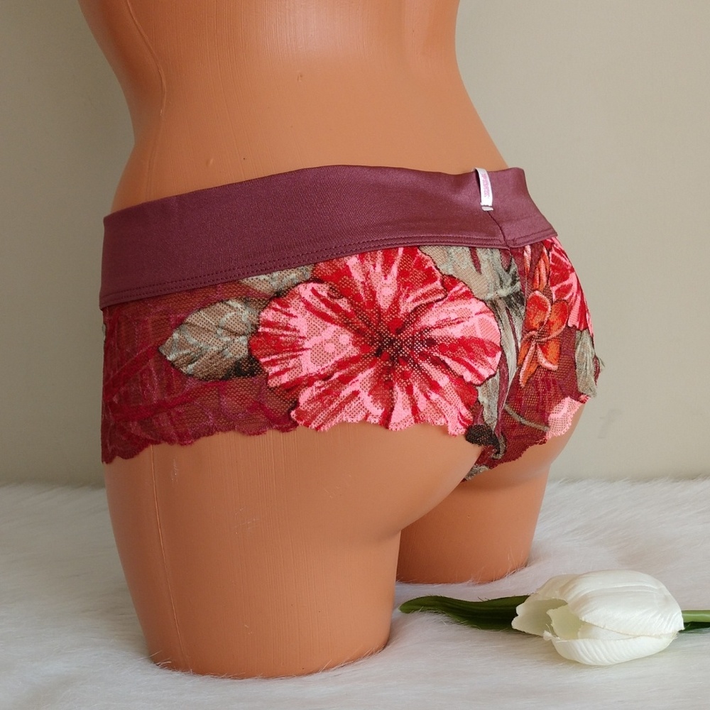 Size M🌺PINK VICTORIA'S SECRET CHEEKSTER - Picture 2 of 5